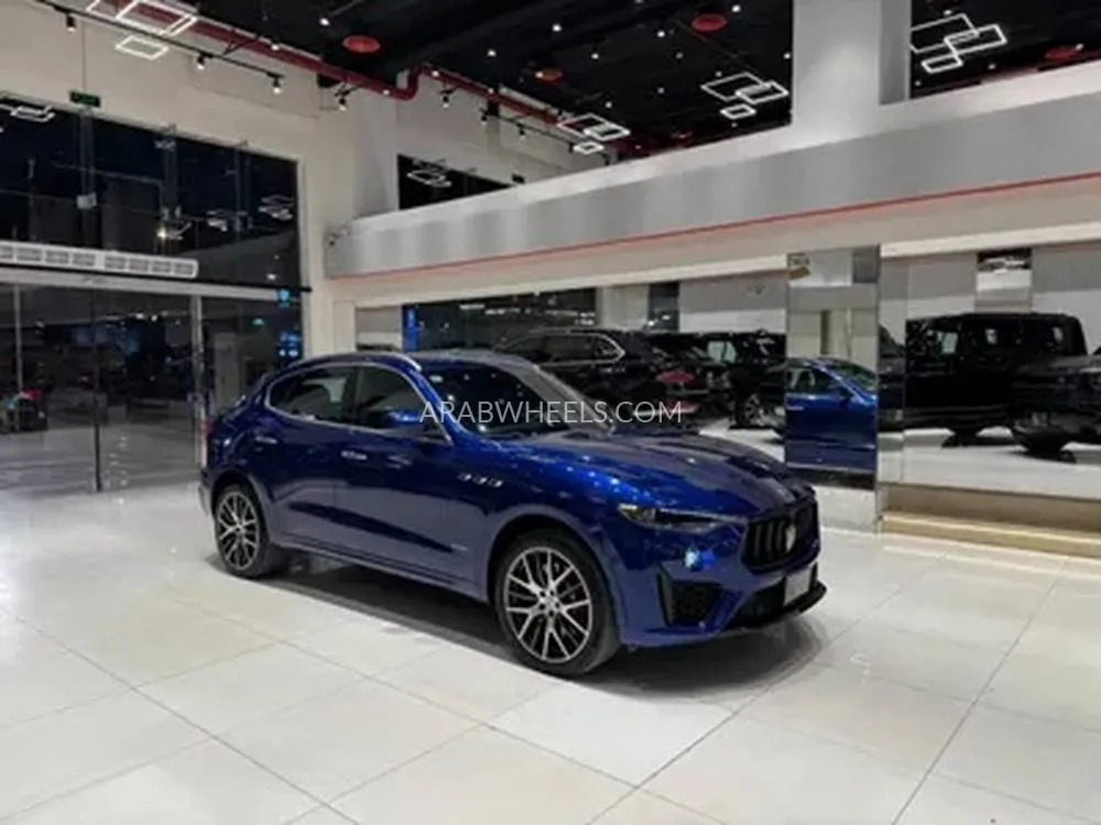 مازيراتي ليفانتي 2020 for Sale in الرياض Image-4