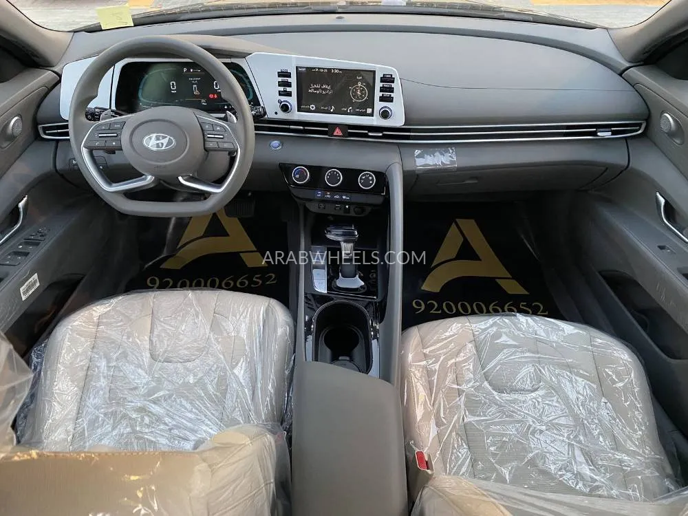 هيونداي إلنترا 2025 for Sale in الرياض Image-9