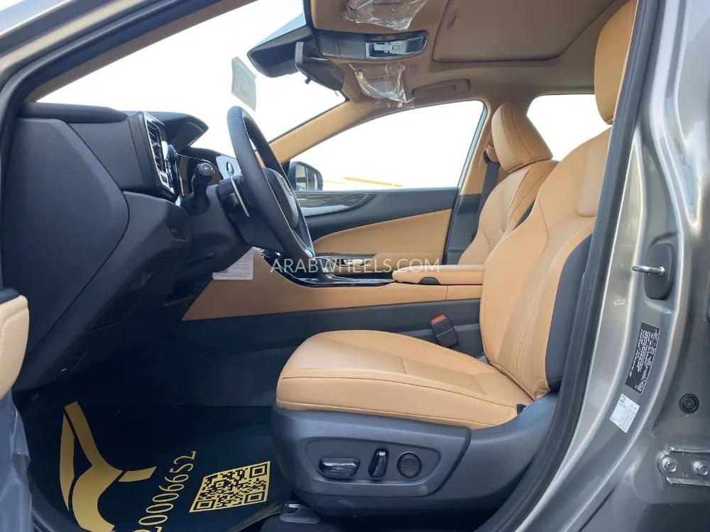 لكزس NX 2025 for Sale in الرياض Image-7