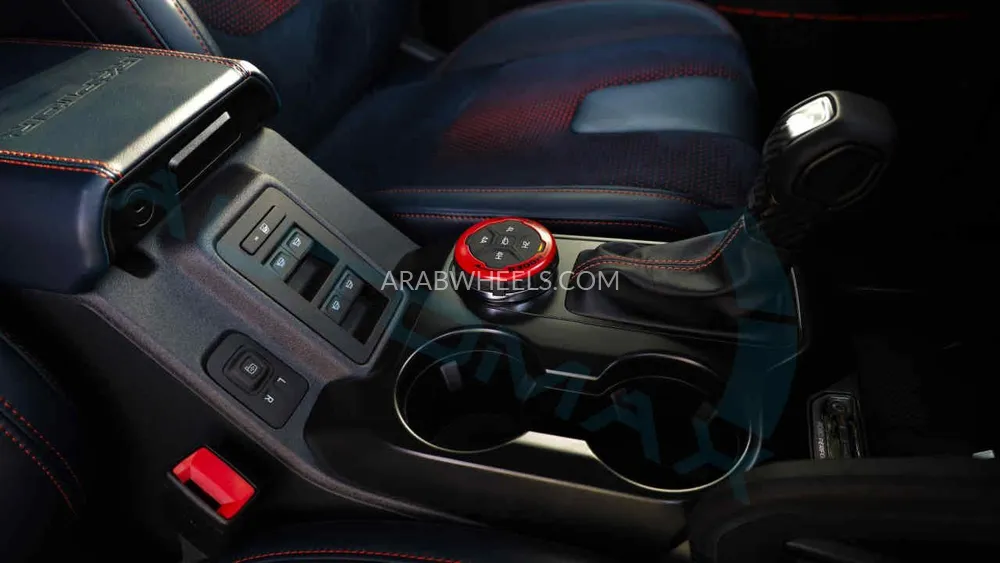 فورد برونكو 2025 for Sale in وادي الدواسر Image-25