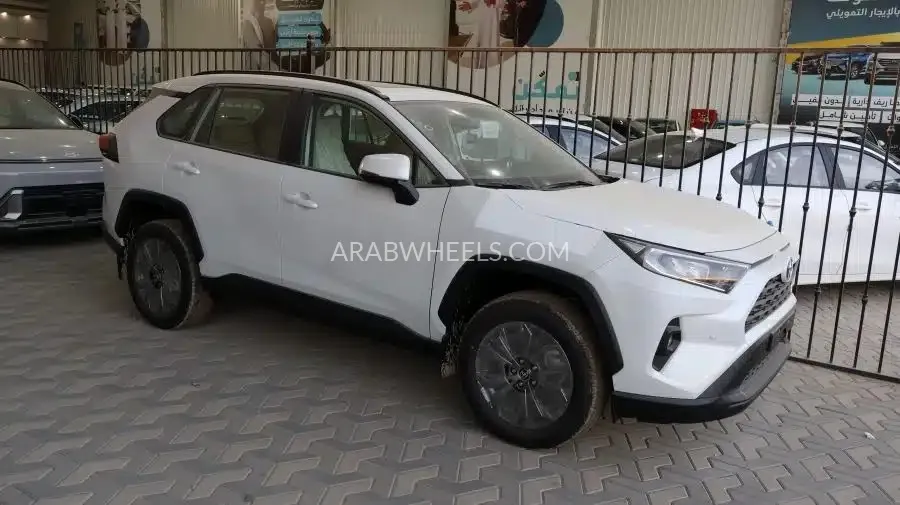 تويوتا راف 4 2025 for Sale in الرياض Image-2