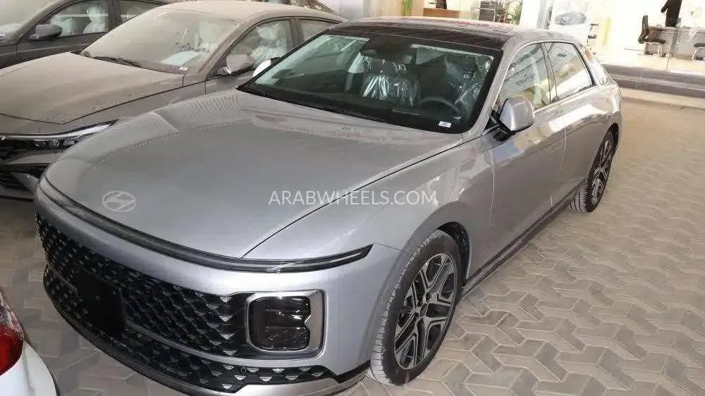 هيونداي أزيرا 2025 for Sale in الرياض Image-3