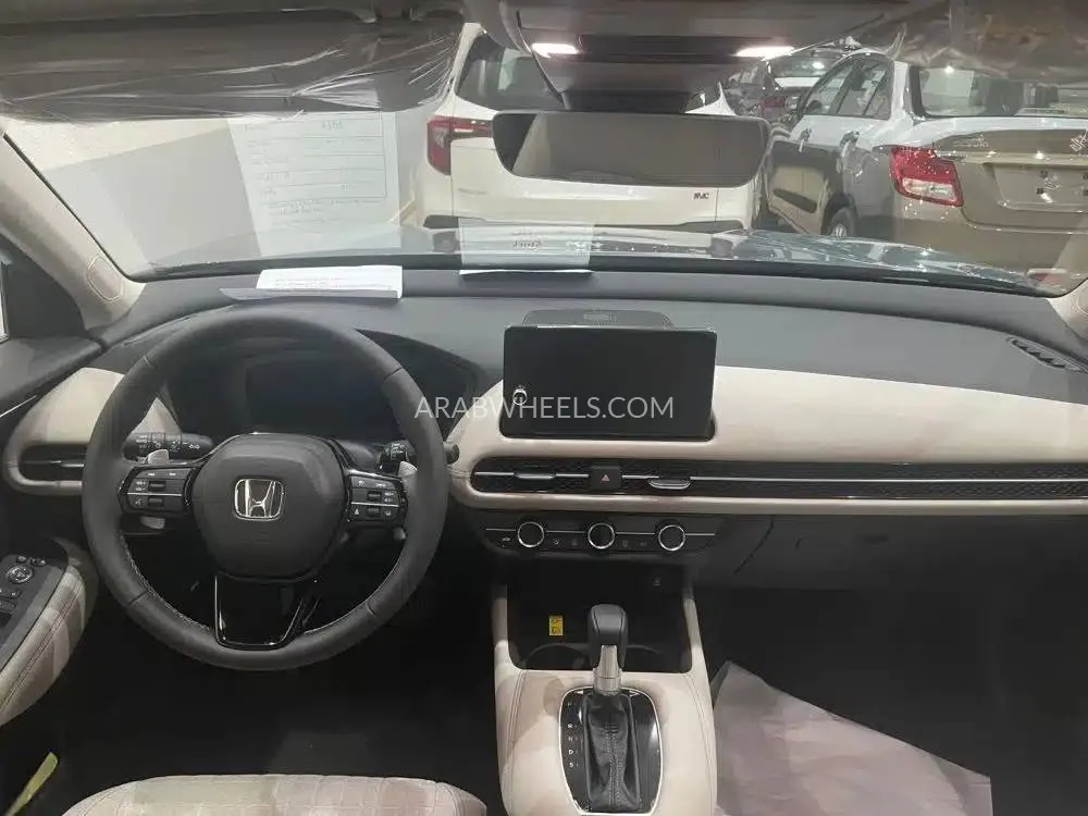 هوندا ZR-V 2024 for Sale in الرياض Image-7