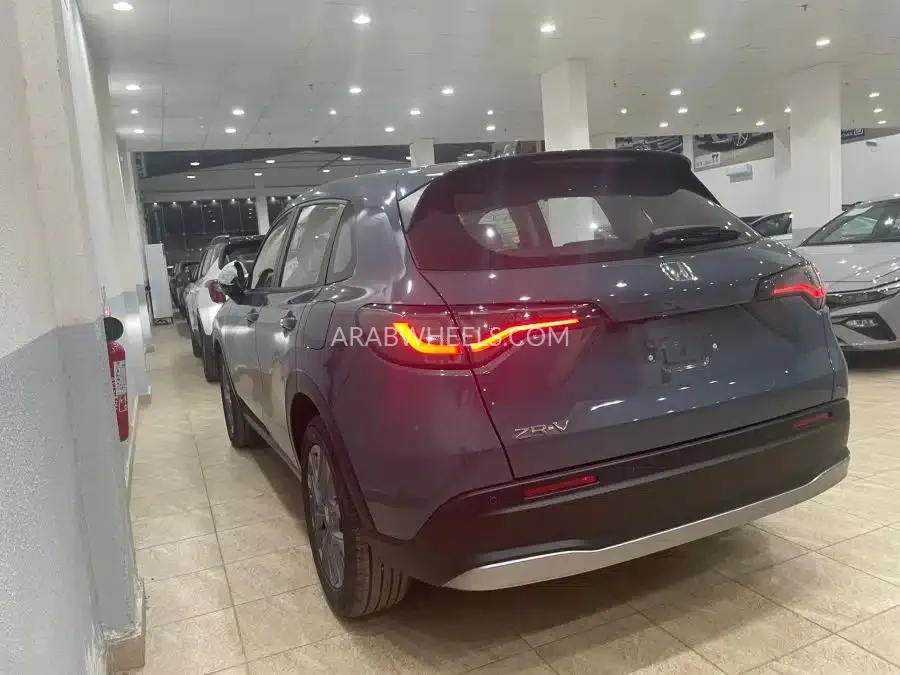 هوندا ZR-V 2024 for Sale in الرياض Image-11