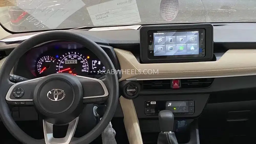 Toyota Yaris 2024 for Sale in Riyadh Image-10