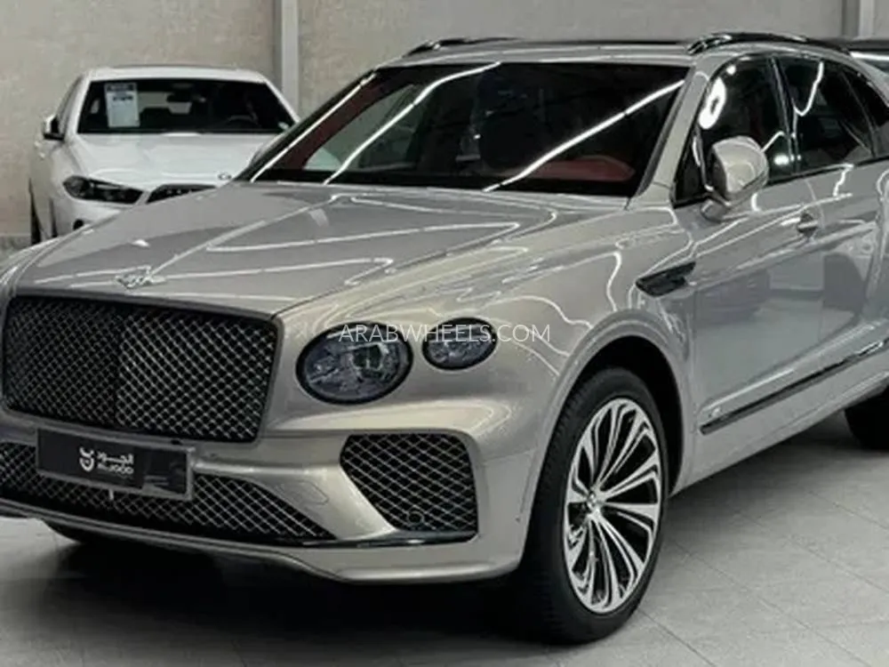 بنتلي بنتايجا 2021 for Sale in الرياض Image-3