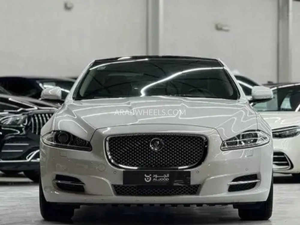  جاكوار XJ 2013 for Sale in الرياض Image-3