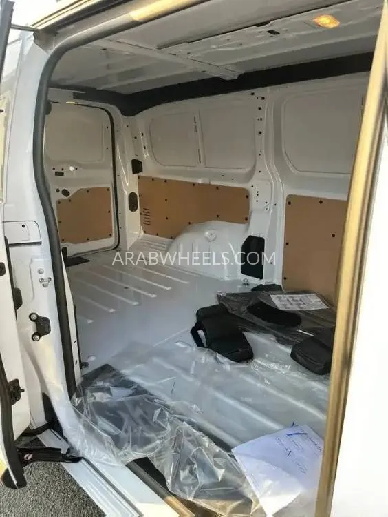 بيجو إكسبيرت 2025 for Sale in الدمام Image-6