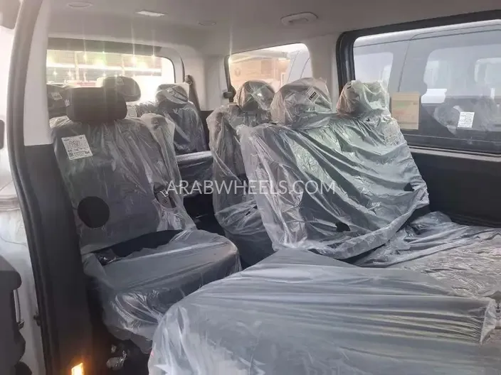 هيونداي ستاريا 2025 for Sale in الدمام Image-2