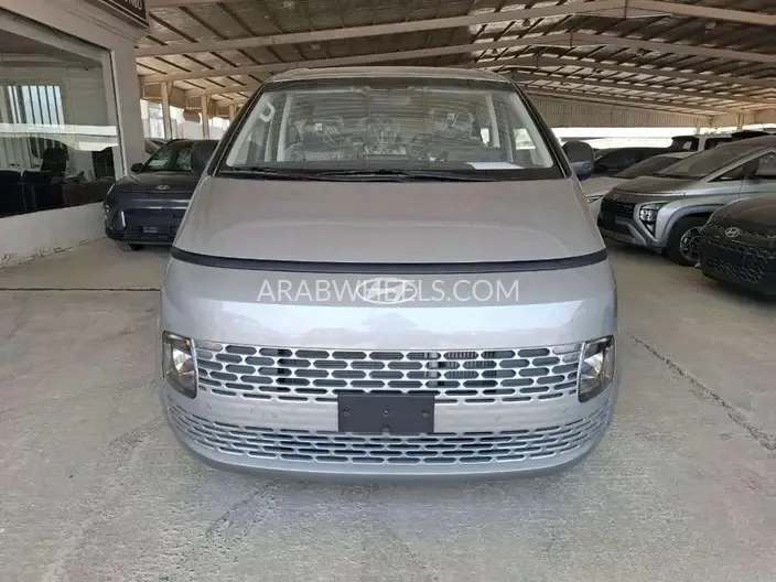 هيونداي ستاريا 2025 for Sale in الدمام Image-10