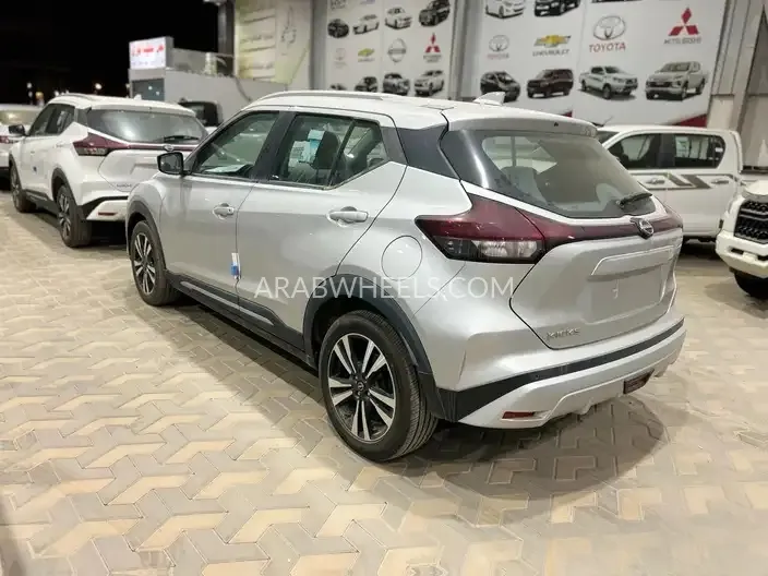 نيسان كيكس 2024 for Sale in الرياض Image-6