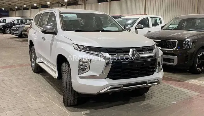 ميتسوبيشي مونتيرو سبورت 2025 for Sale in الرياض Image-5