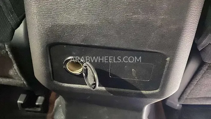 ميتسوبيشي L200 2024 for Sale in الرياض Image-16