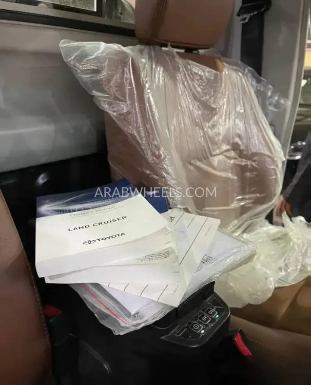 تويوتا لاند كروزر ٧٠ سيريز 2024 for Sale in الرياض Image-5