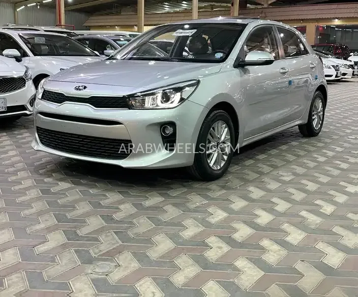 كيا ريو 2020 for Sale in الرياض Image-11