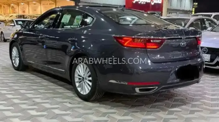 كيا كادينزا 2020 for Sale in الرياض Image-10