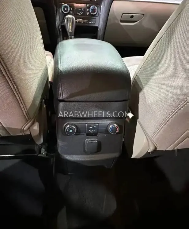 فورد إكسبلورر 2018 for Sale in الرياض Image-7