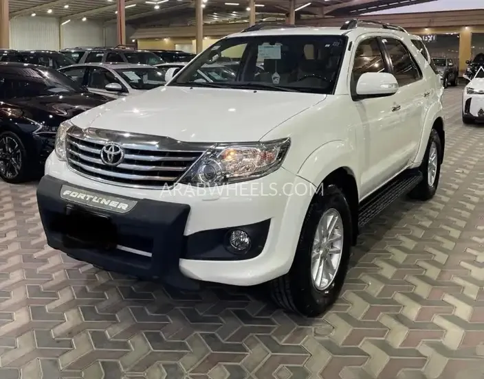 تويوتا فرونتلاندر 2013 for Sale in الرياض Image-10