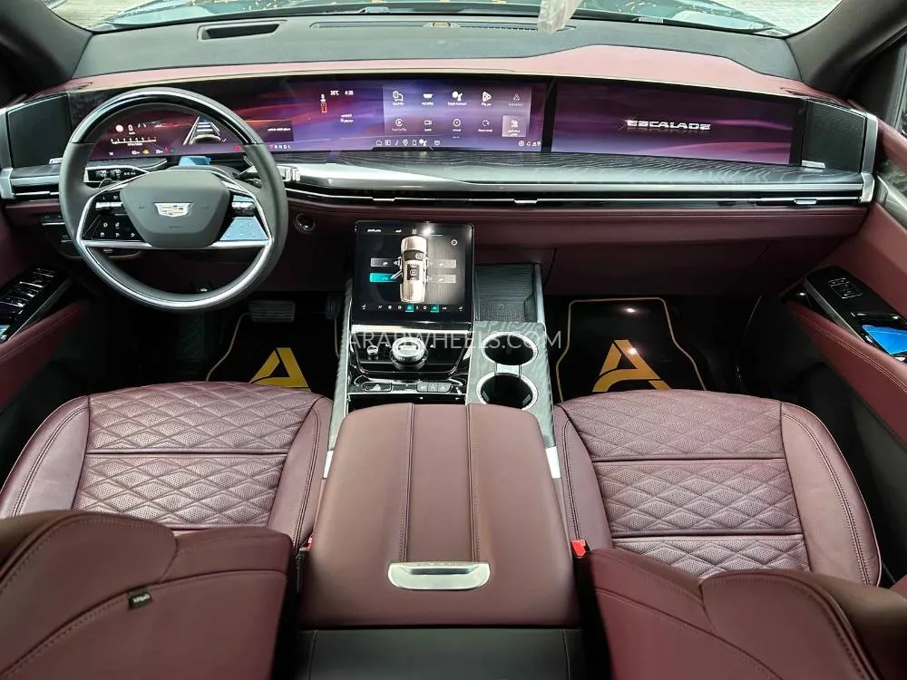 كاديلاك إسكاليد 2025 for Sale in الرياض Image-10