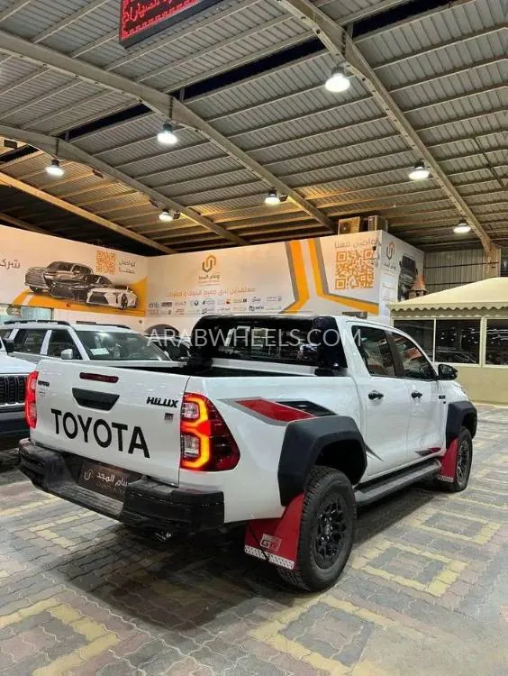 تويوتا هايلكس 2025 for Sale in الرياض Image-5