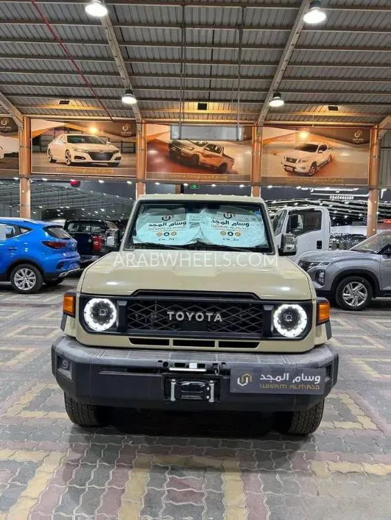 تويوتا لاند كروزر ٧٠ سيريز 2025 for Sale in الرياض Image-3