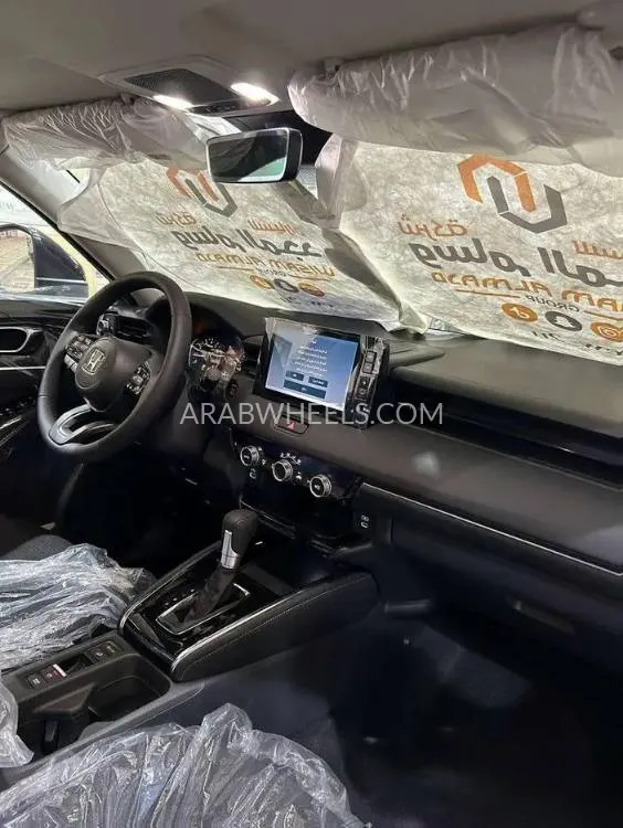 هوندا HR-V 2025 for Sale in الرياض Image-12