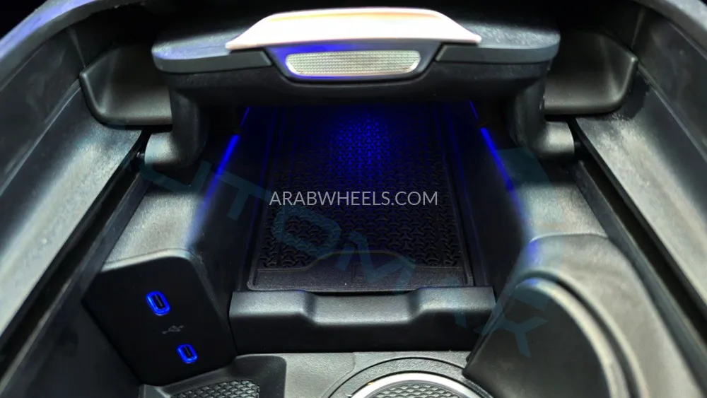 مرسيديس بنز E كلاس 2025 for Sale in وادي الدواسر Image-23