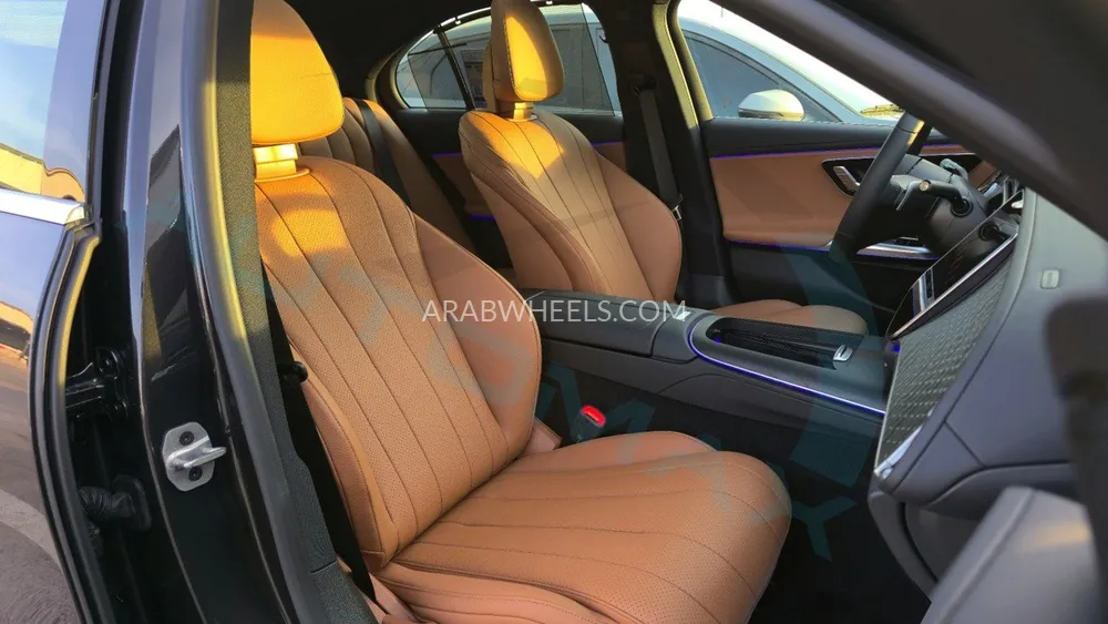 مرسيديس بنز E كلاس 2025 for Sale in وادي الدواسر Image-25