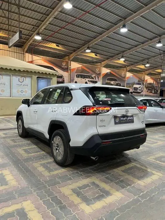 تويوتا راف 4 2025 for Sale in الرياض Image-5