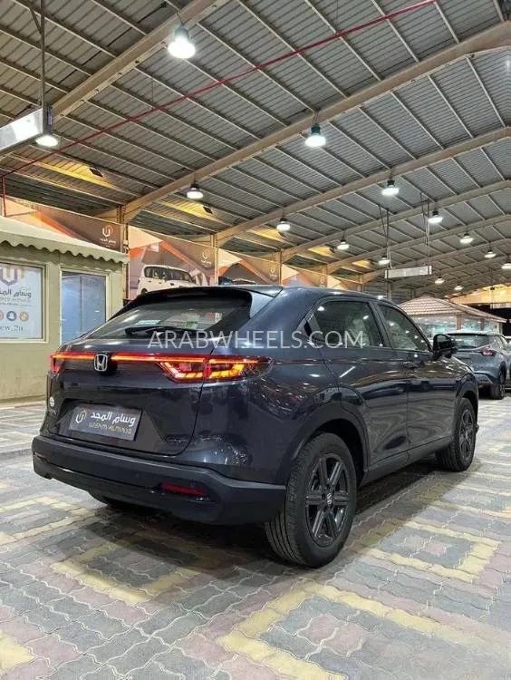 هوندا HR-V 2025 for Sale in الرياض Image-4