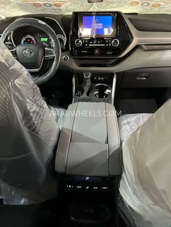 تويوتا جراند هايلاندر 2025 for Sale in الرياض Image-11