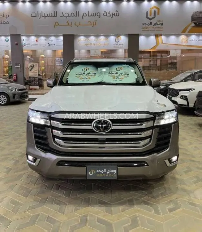 تويوتا لاند كروزر 2024 for Sale in الرياض Image-3