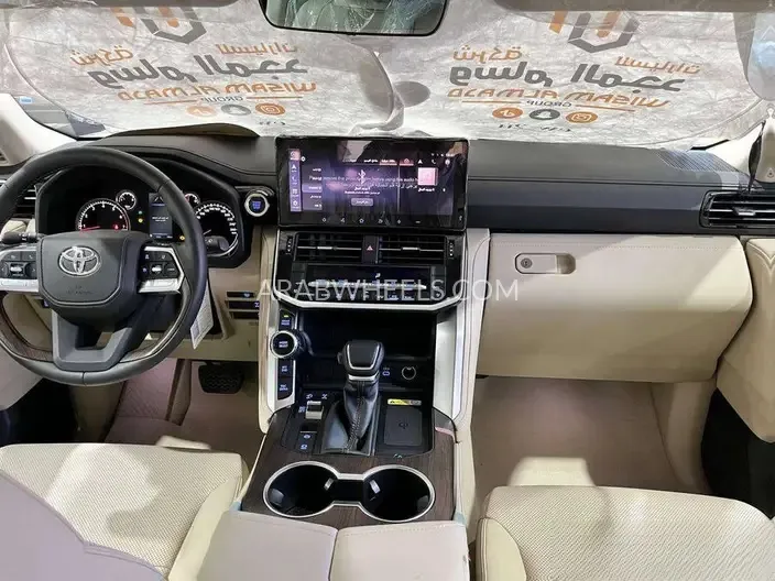 تويوتا لاند كروزر 2024 for Sale in الرياض Image-10