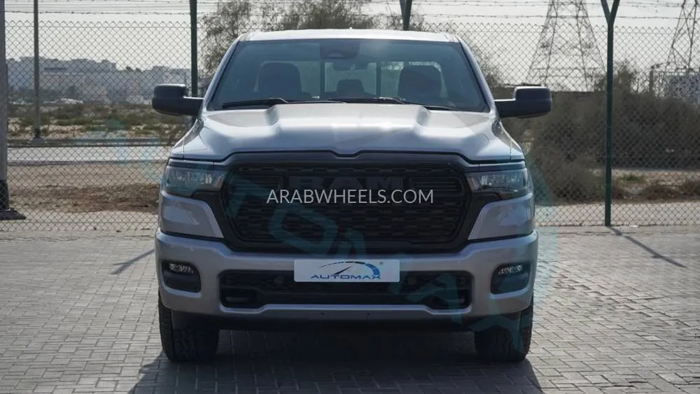 رام 1500 2025 for Sale in الرياض Image-2