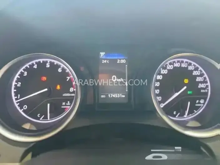 تويوتا كامري 2021 for Sale in الرياض Image-8