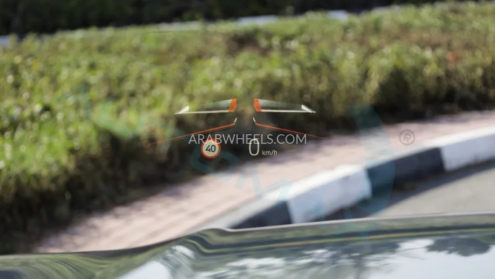 بي ام دبليو الفئة الثالثة 2025 for Sale in وادي الدواسر Image-13