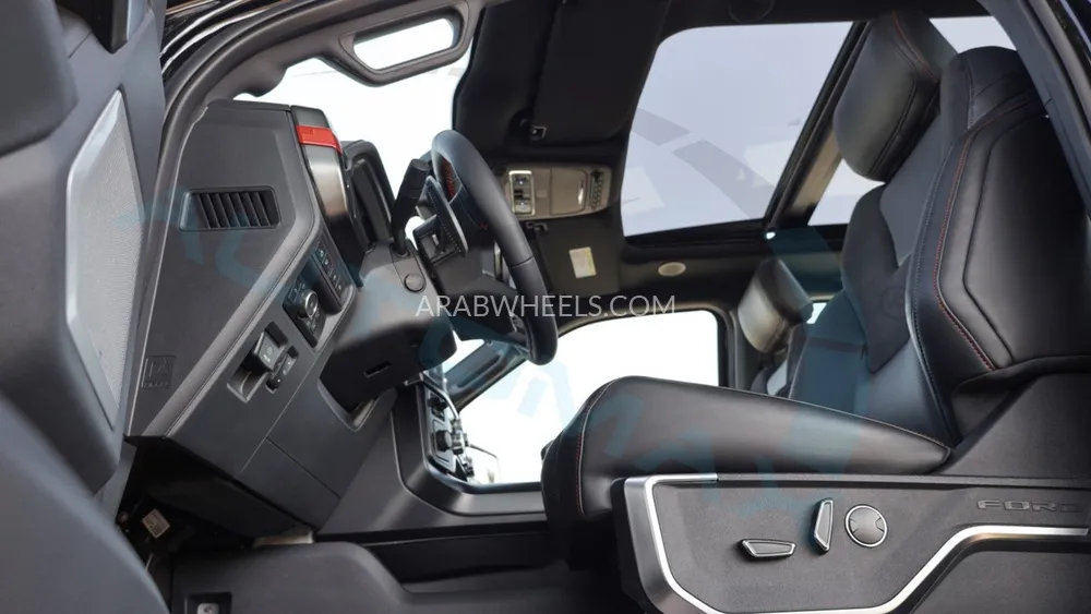 فورد F150 2024 for Sale in وادي الدواسر Image-7