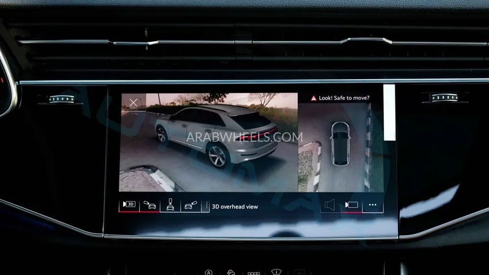 أودي Q8 2025 for Sale in وادي الدواسر Image-16