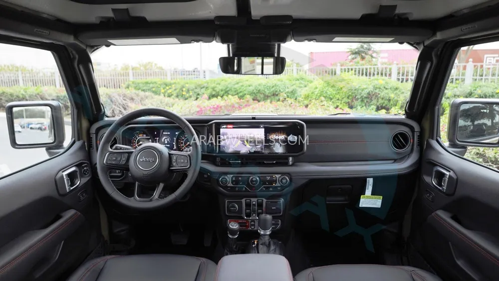 جيب رانجلر 2025 for Sale in وادي الدواسر Image-8