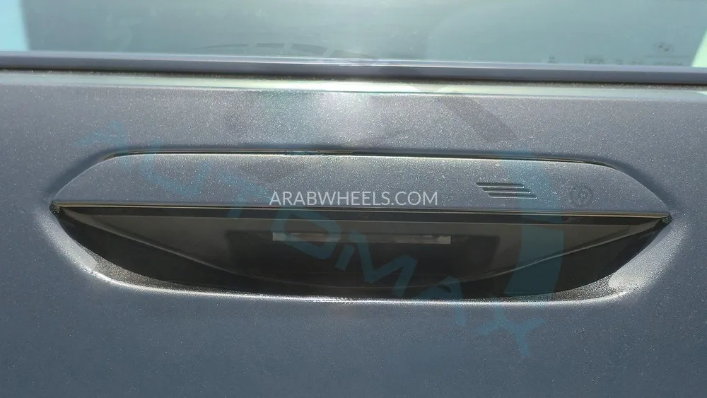 بي ام دبليو الفئة الخامسة 2025 for Sale in وادي الدواسر Image-34