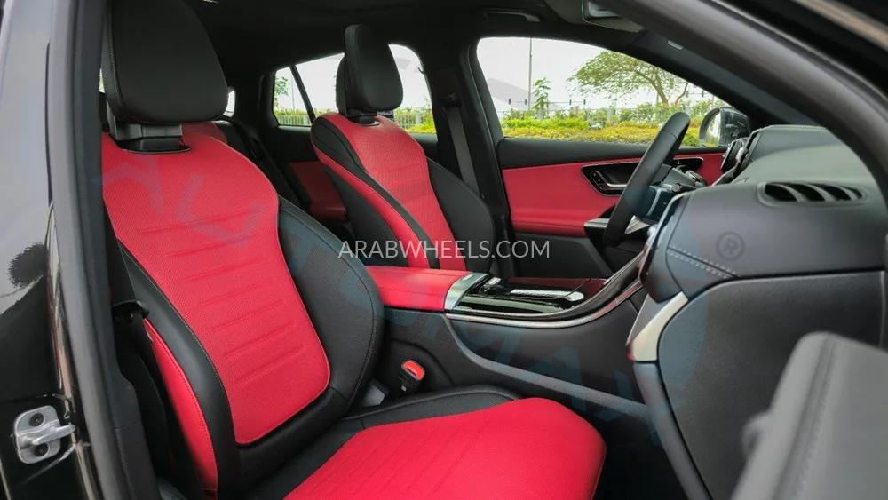 مرسيديس بنز GLC كلاس 2025 for Sale in وادي الدواسر Image-23