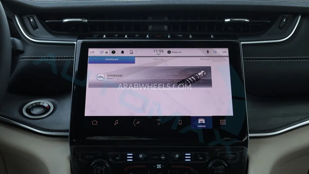 جيب جراند شيروكي 2025 for Sale in وادي الدواسر Image-16