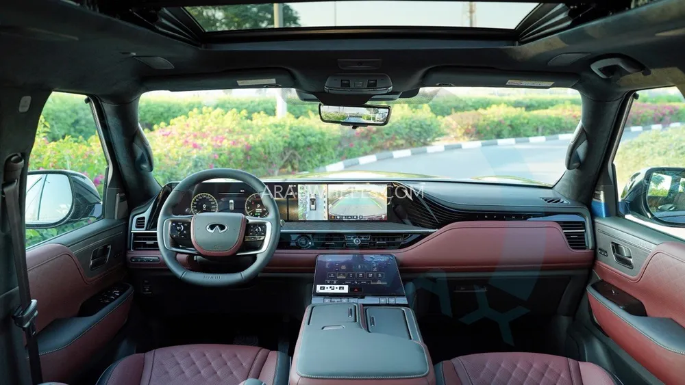 إنفينيتي QX80 2025 for Sale in وادي الدواسر Image-8