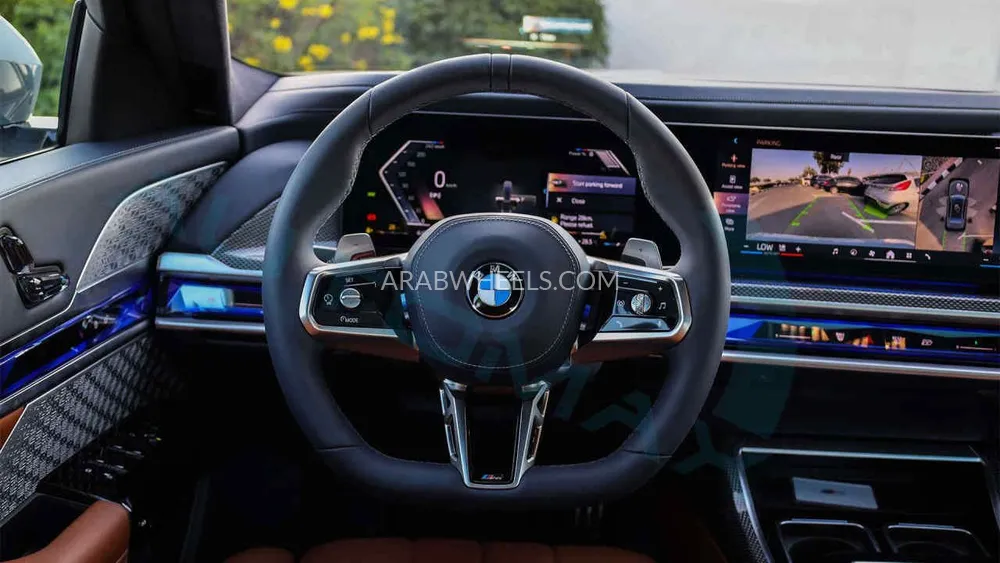 بي ام دبليو الفئة السابعة 2024 for Sale in وادي الدواسر Image-8