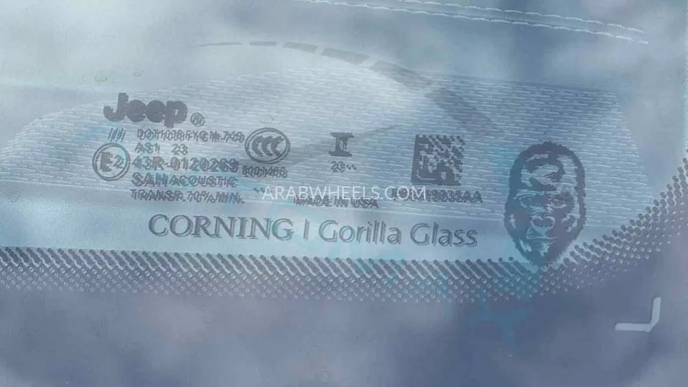 جيب رانجلر 2024 for Sale in وادي الدواسر Image-25