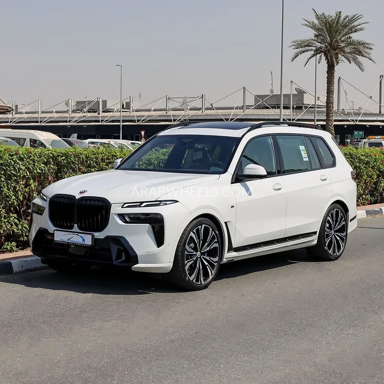 بي ام دبليو إكس ٧ 2025 for Sale in وادي الدواسر Image-1