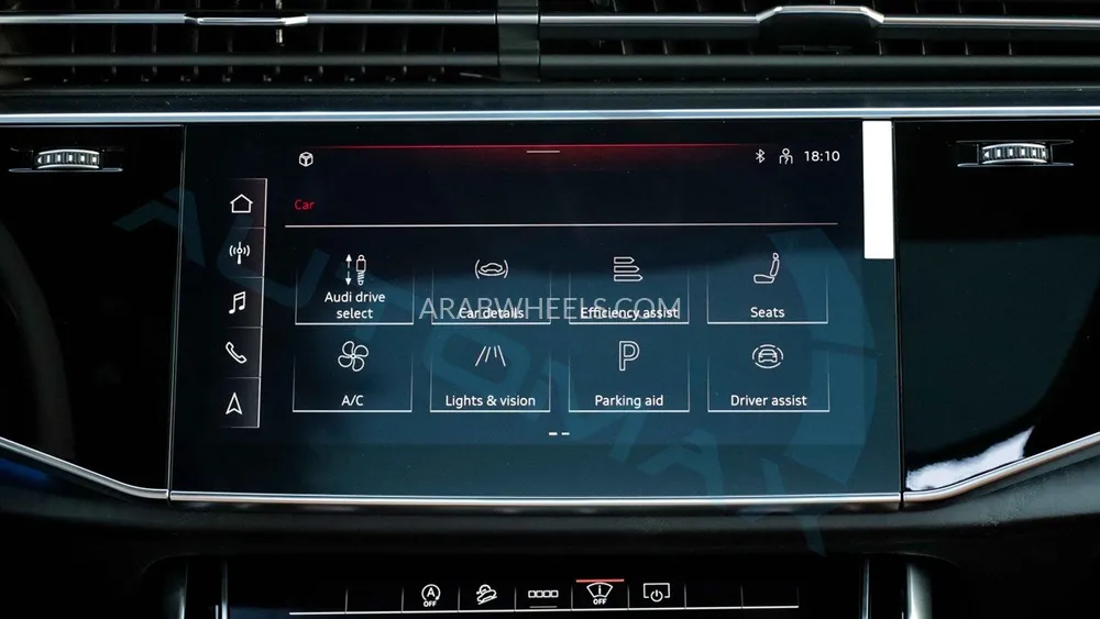 أودي Q8 2025 for Sale in وادي الدواسر Image-18