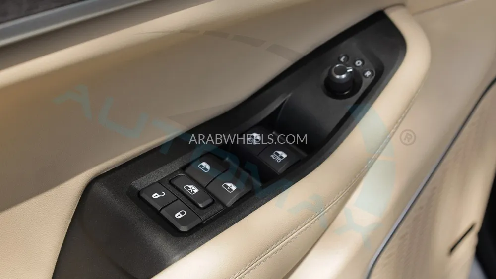 جيب جراند شيروكي 2024 for Sale in وادي الدواسر Image-24