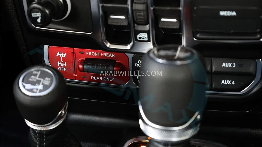 جيب رانجلر 2024 for Sale in وادي الدواسر Image-17