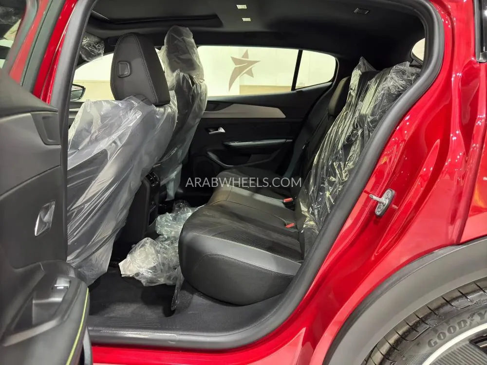 بيجو 408 2024 for Sale in الرياض Image-9